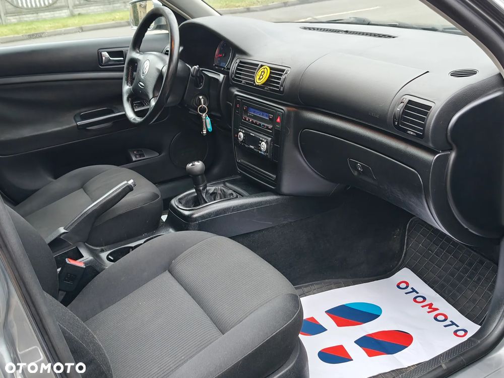 Volkswagen Passat - 18