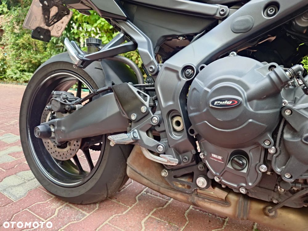 Yamaha MT - 7