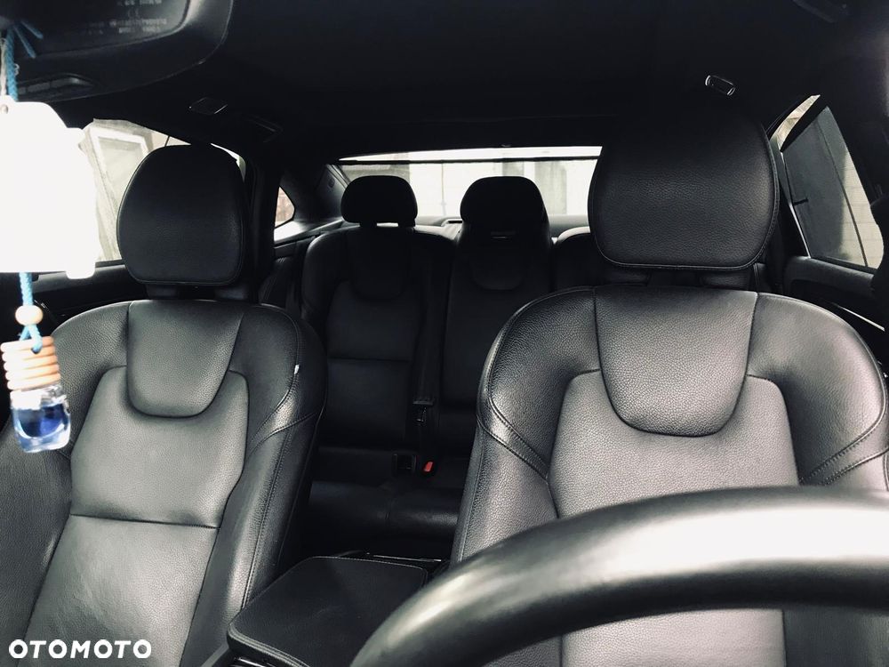 Volvo S90 T5 Geartronic Momentum - 19