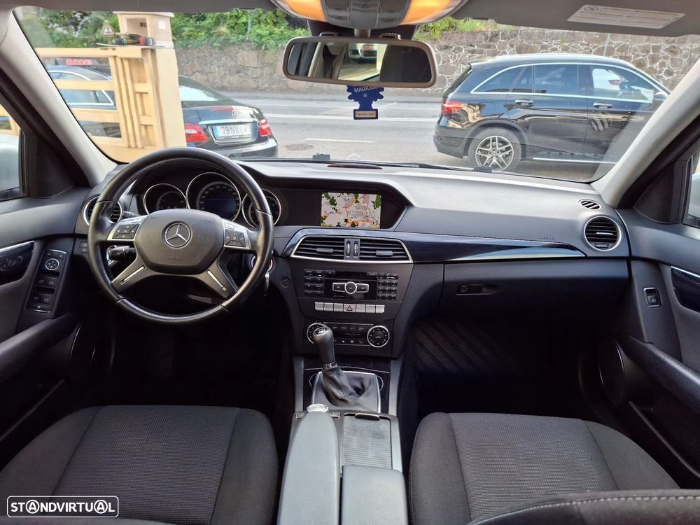 Mercedes-Benz C 200 Station CDI DPF (BlueEFFICIENCY) Elegance - 25