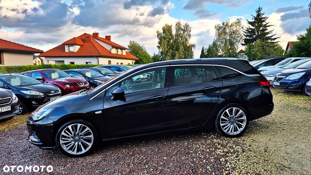 Opel Astra 1.6 T Enjoy S&S - 22