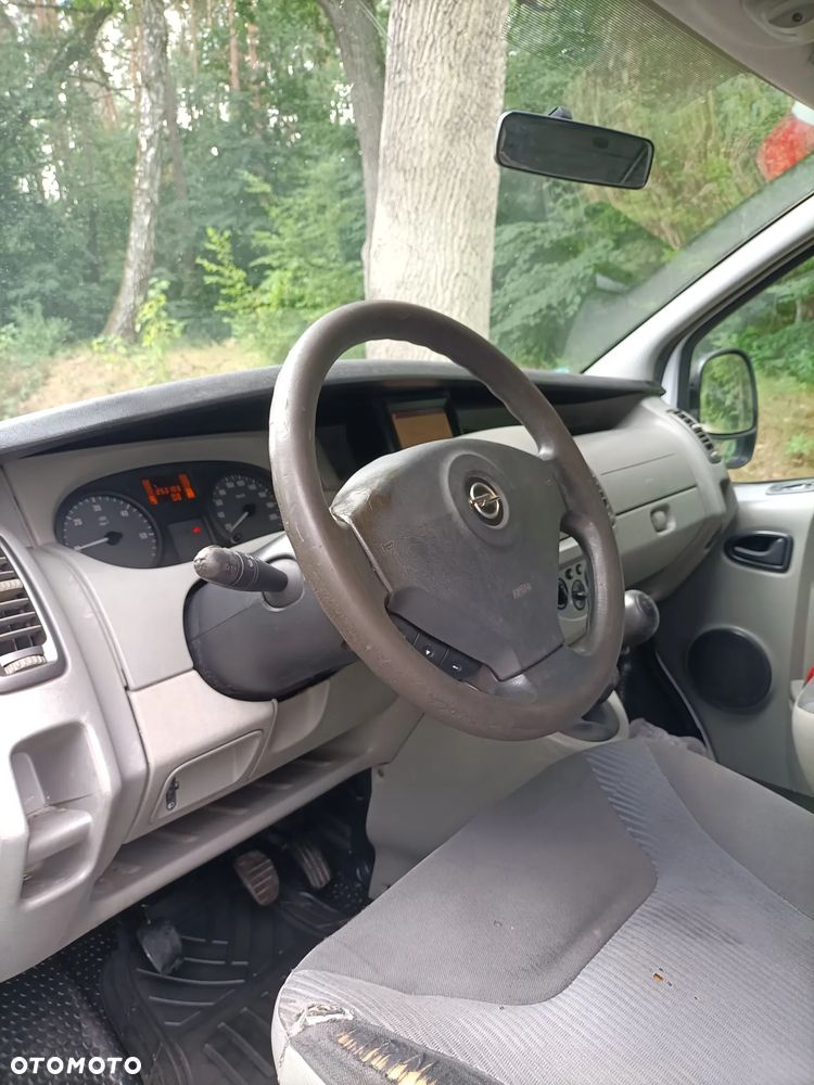 Opel Vivaro - 5