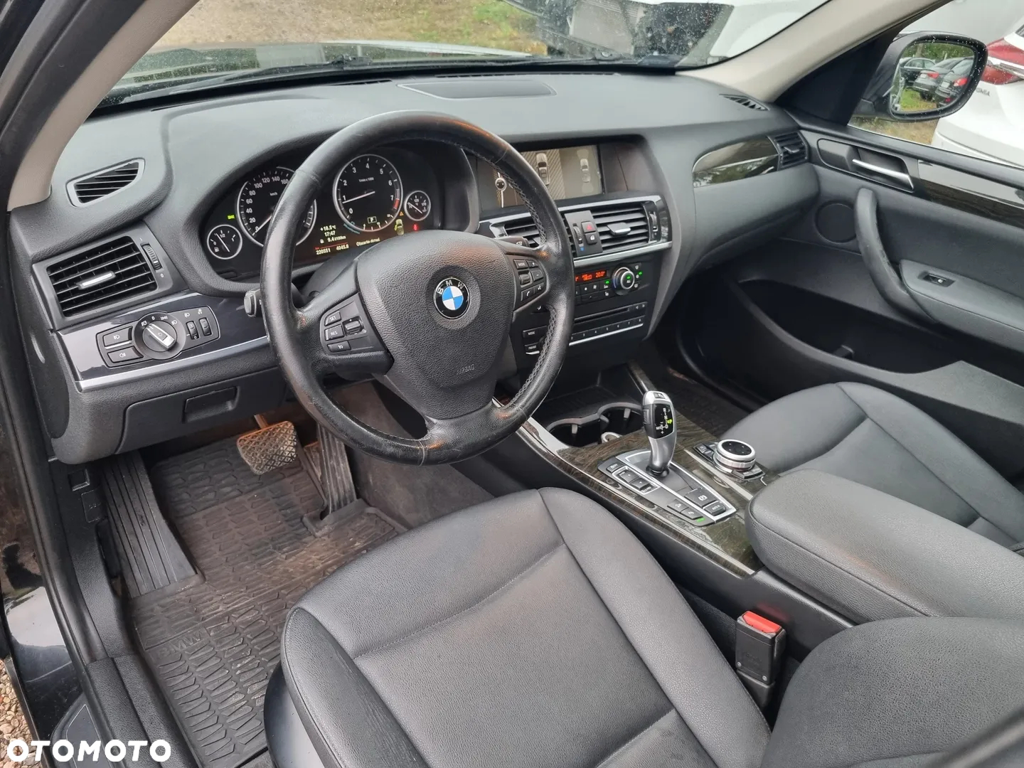 BMW X3 xDrive28i - 25