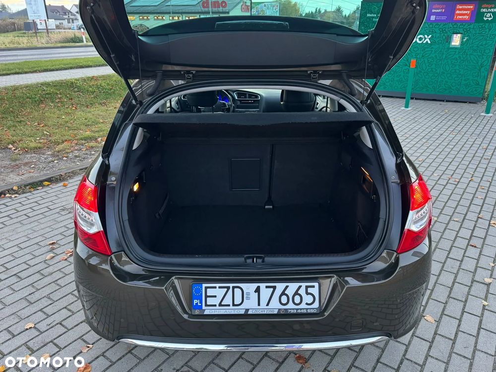 Citroën C4 VTi 120 Exclusive - 27