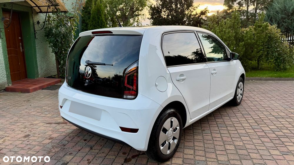 Volkswagen up! 1.0 move - 10