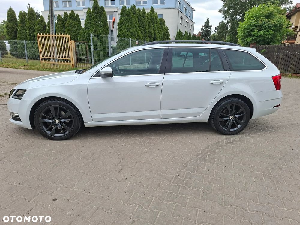 Skoda Octavia 1.5 TSI ACT Style DSG - 2