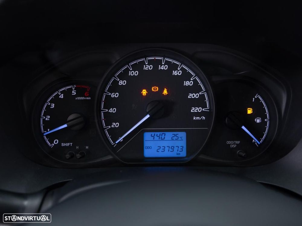Toyota Yaris bizz 1.4 D-4D AC C/IVA - 17