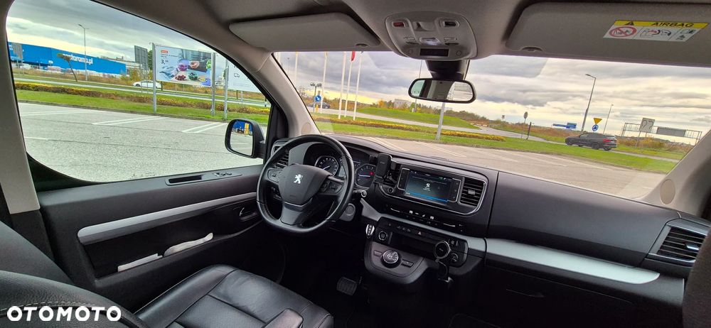 Peugeot Traveller L2 2.0 EAT8 Business VIP - 22