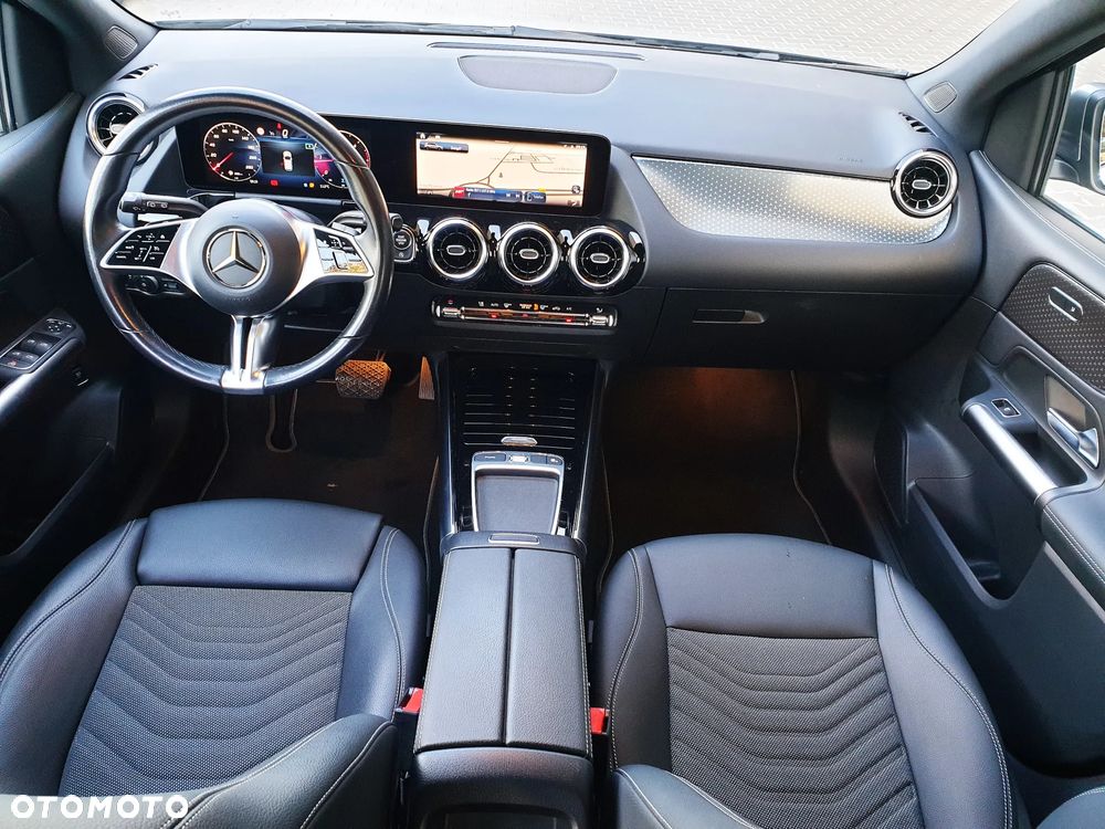 Mercedes-Benz Klasa B 200 d Progressive 8G-DCT - 9