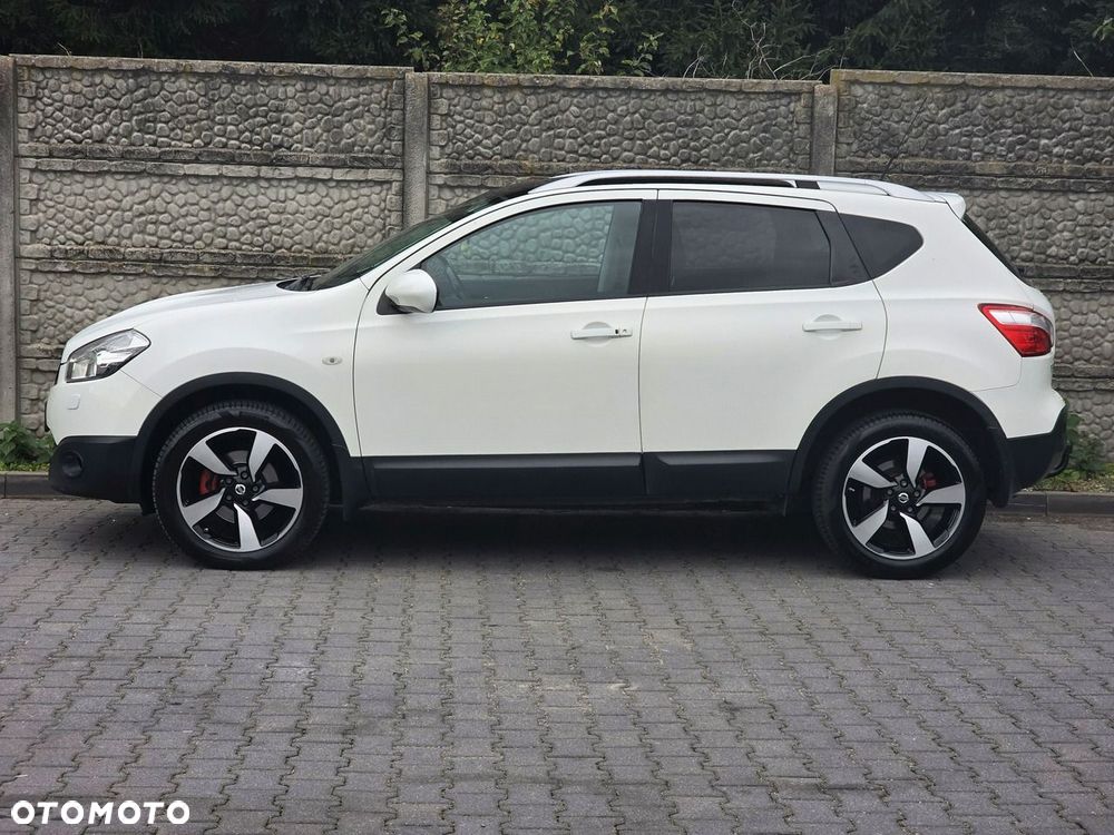 Nissan Qashqai - 4