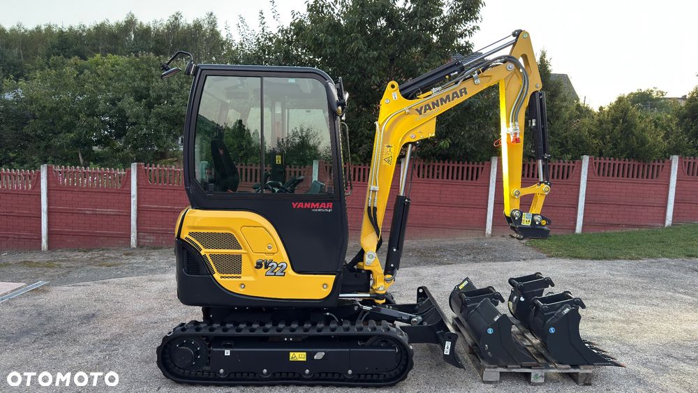 Yanmar SV22 / rok prod. 2021 / liczba godzin 42 / zakupiona w polskiej sieci dealerskiej / komplet 3 łyżek / stan idealny / - 27