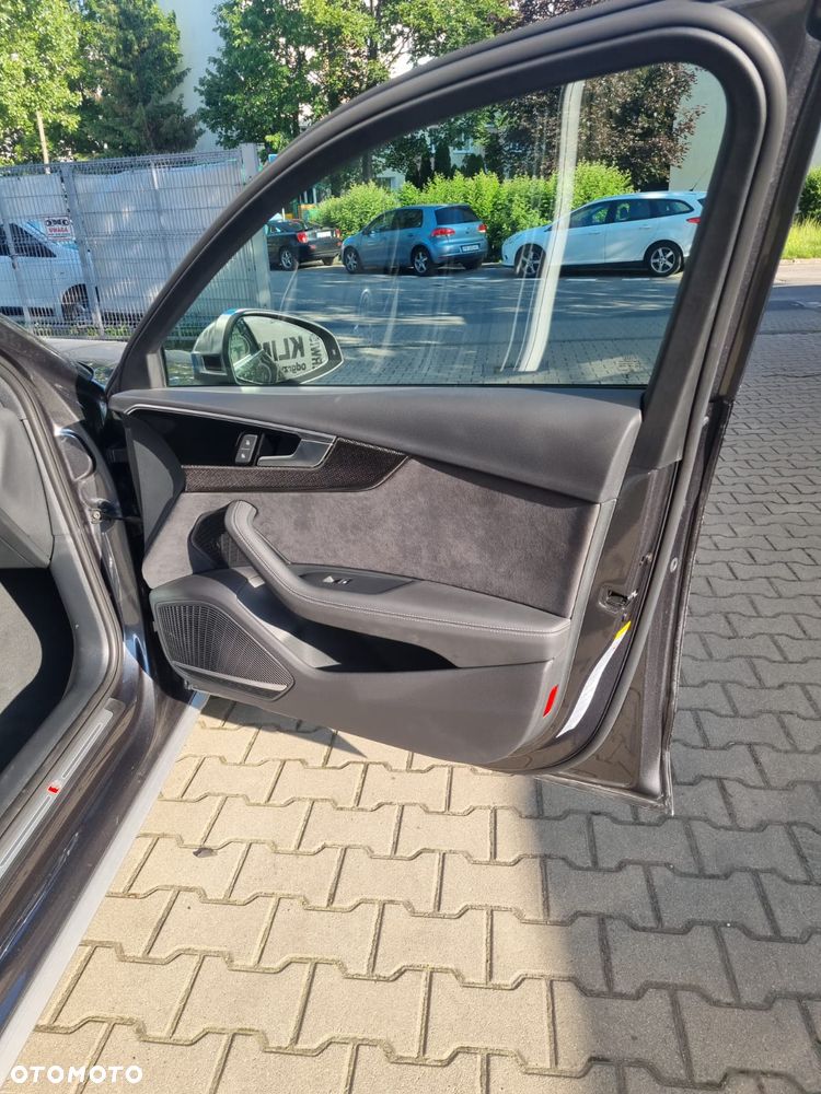 Audi S4 Limousine - 8