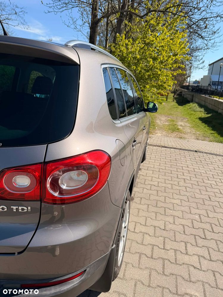 Volkswagen Tiguan 2.0 TDI DPF 4Motion Track & Avenue - 2