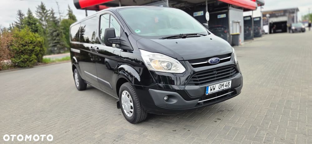 Ford TRANSIT CUSTOM - 21