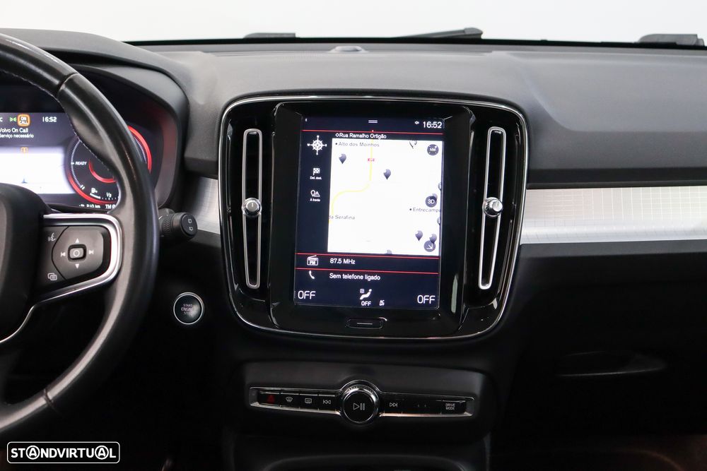 Volvo XC 40 1.5 T5 PHEV Inscription - 31