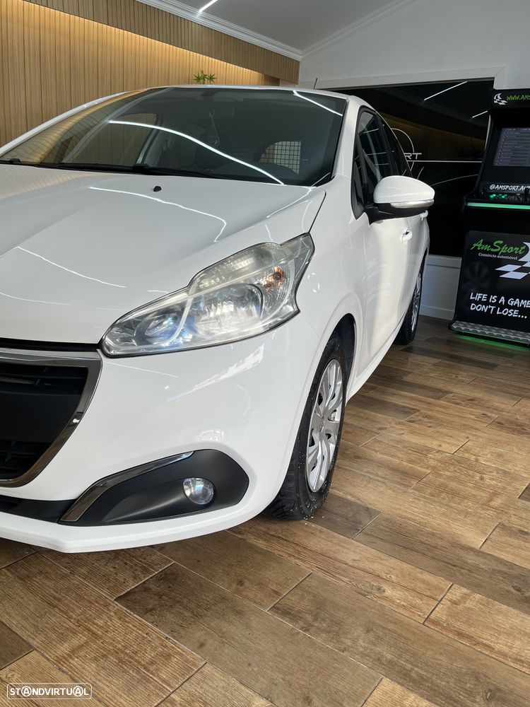 Peugeot 208 Hdi Pack Premium 100cv - 33