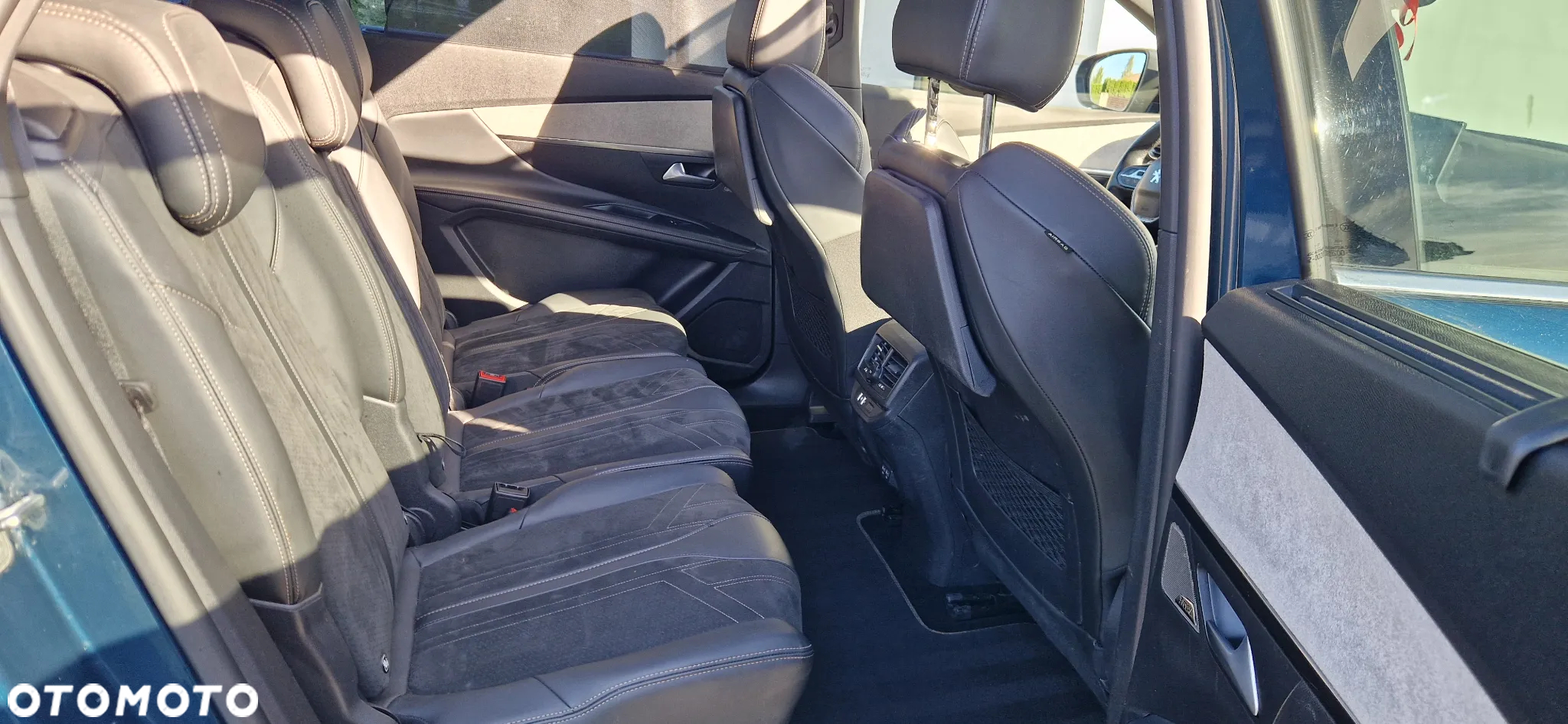 Peugeot 5008 BlueHDI 180 EAT8 GT - 33