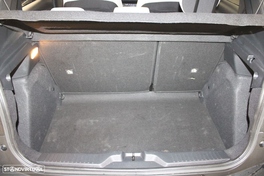 Citroën e-C3 44 kWh Autonomia Conforto Max - 8