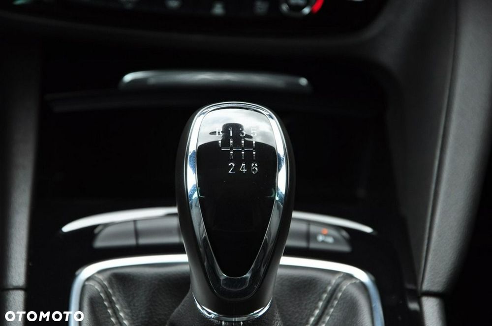 Opel Insignia - 35