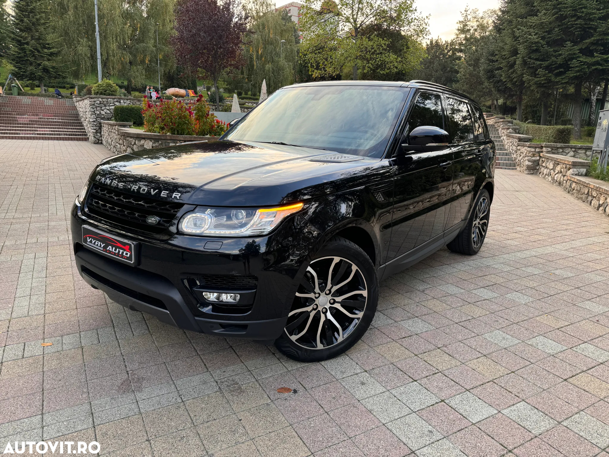 Land Rover Range Rover Sport 3.0 I TDV6 HSE Dynamic - 2
