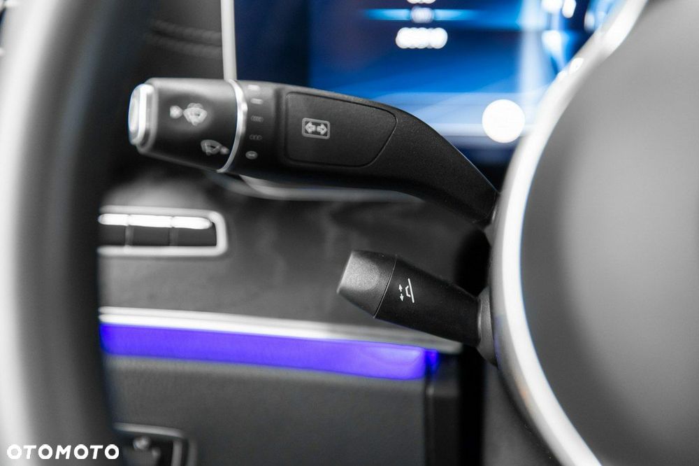 Mercedes-Benz Klasa E - 28