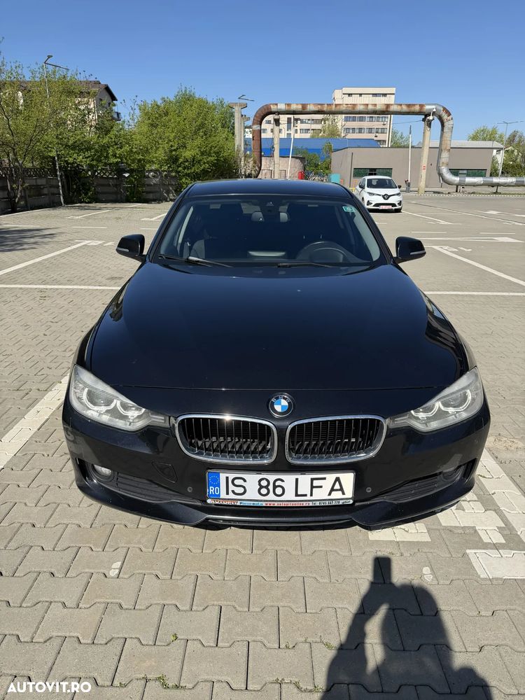 BMW Seria 3 320d - 1