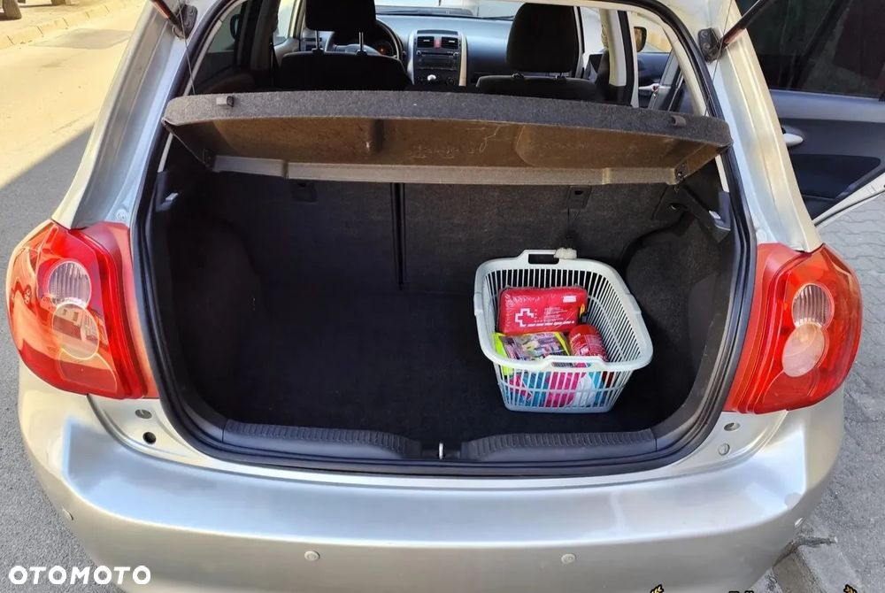 Toyota Auris - 27