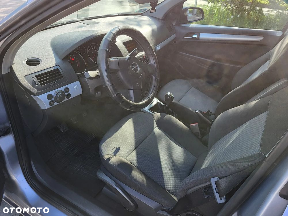 Opel Astra 1.4 Enjoy - 10