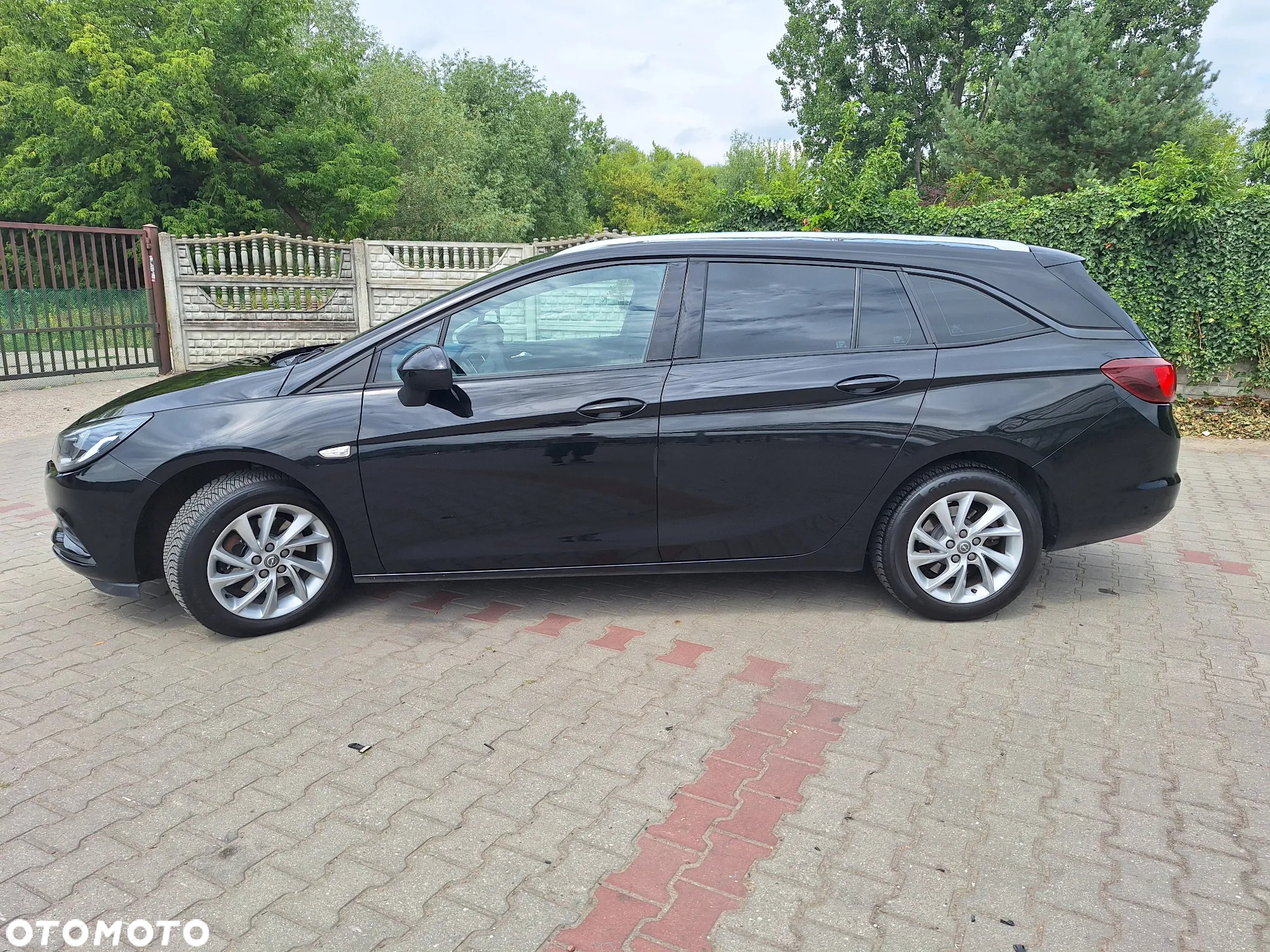 Opel Astra V 1.6 CDTI Dynamic S&S - 6