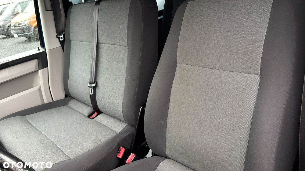 Volkswagen Transporter Kombi L1H1 DSG - 17