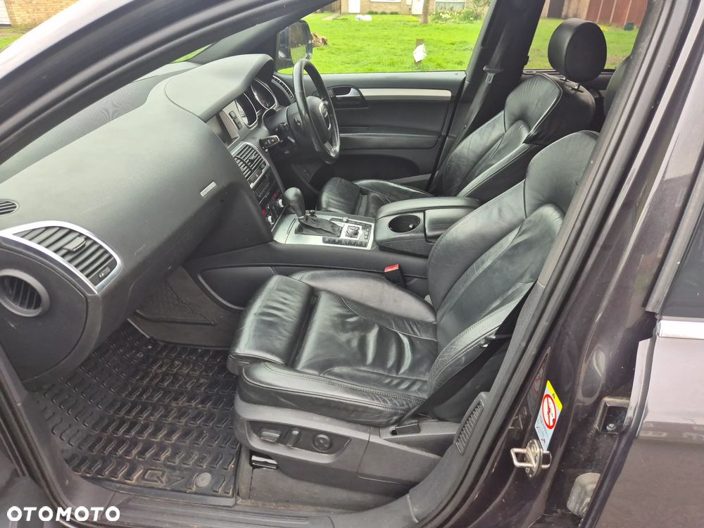 Audi Q7 3.0 TDI DPF quattro tiptronic - 17