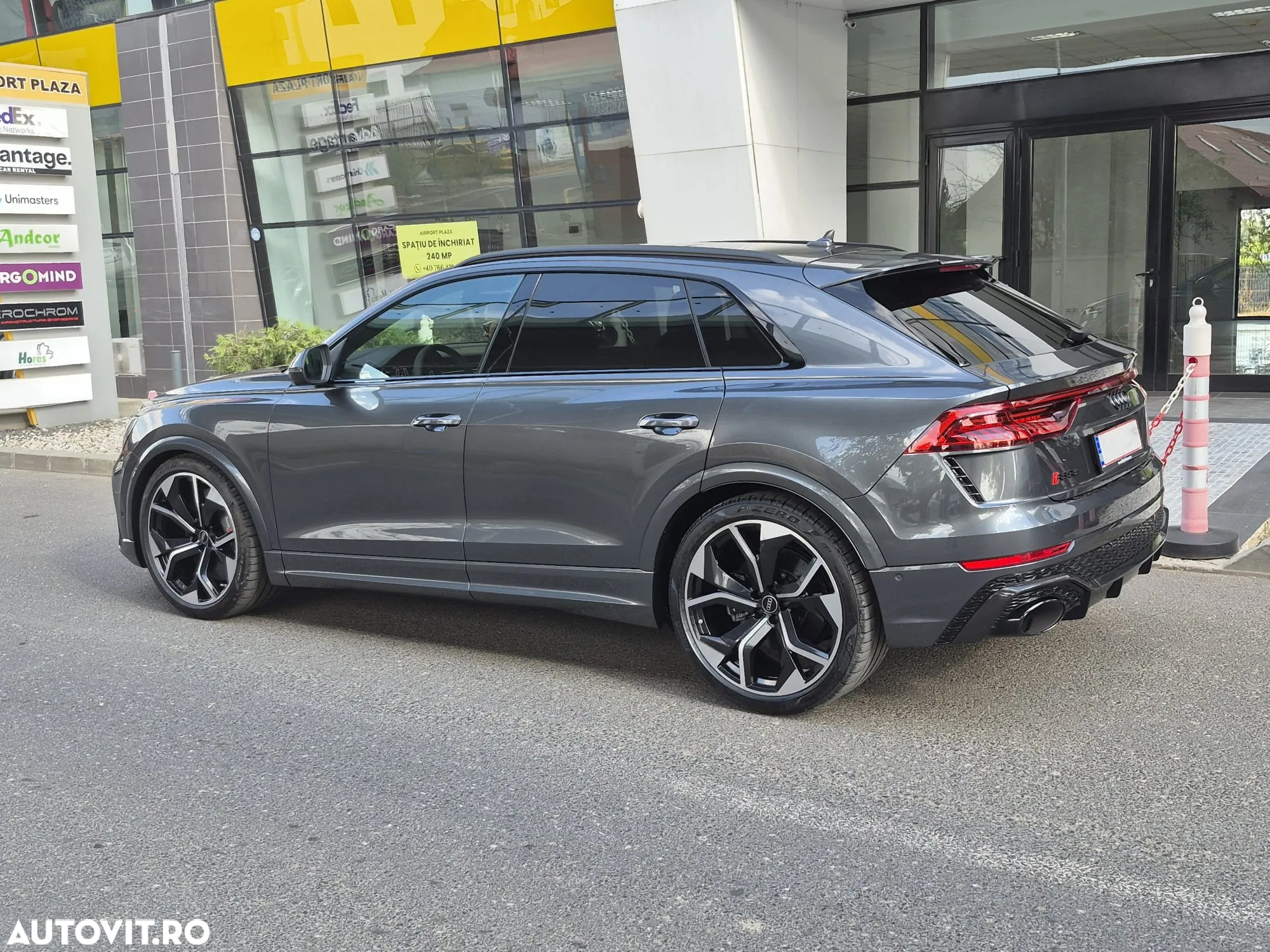Audi RS Q8 RSQ8 4.0 TFSI quattro MHEV Tiptronic - 36