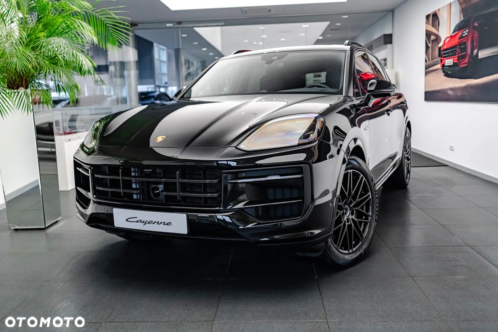 Porsche Cayenne E-Hybrid - 2