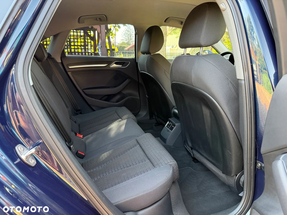 Audi A3 Limousine 1.5 TFSI cylinder on demand sport - 18