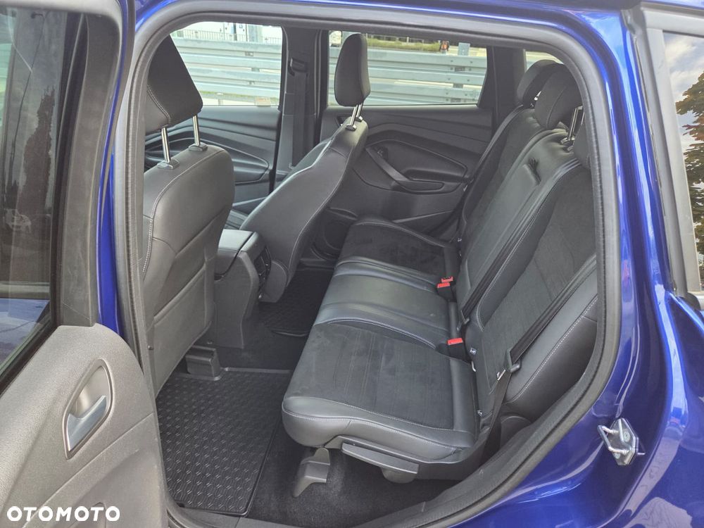 Ford Kuga - 6