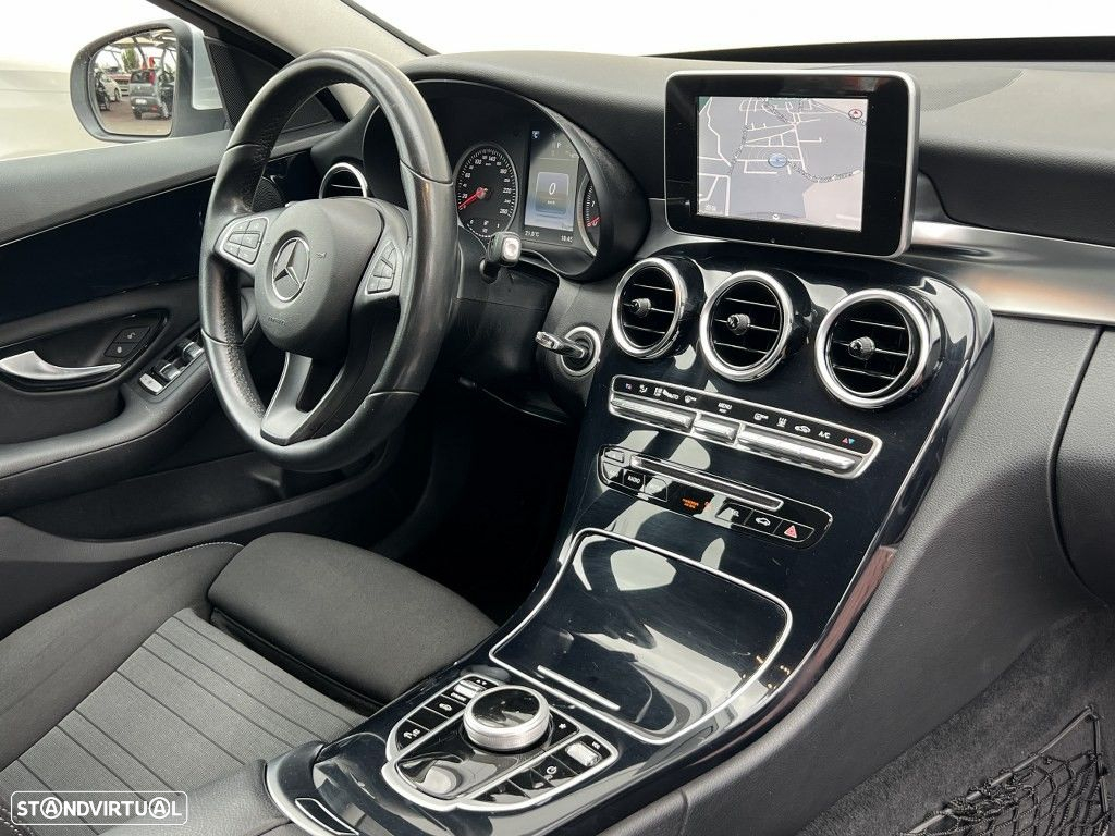Mercedes-Benz C 350 e - 22