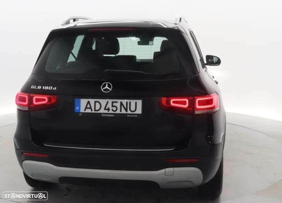 Mercedes-Benz GLB 180 d Progressive - 4