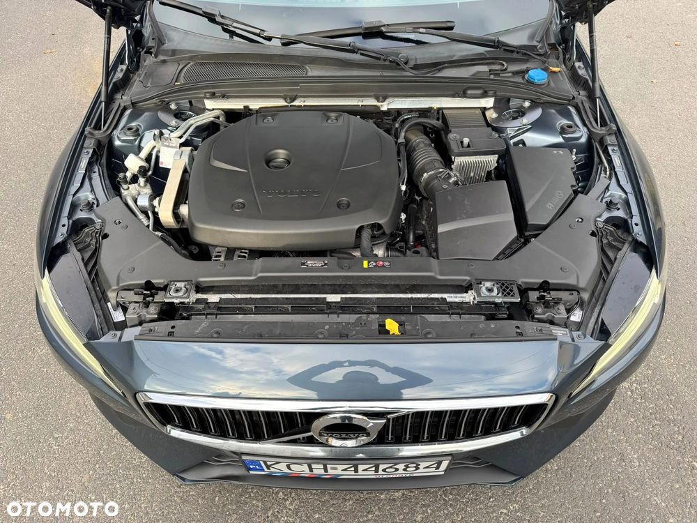 Volvo S60 T6 AWD Momentum Pro - 24