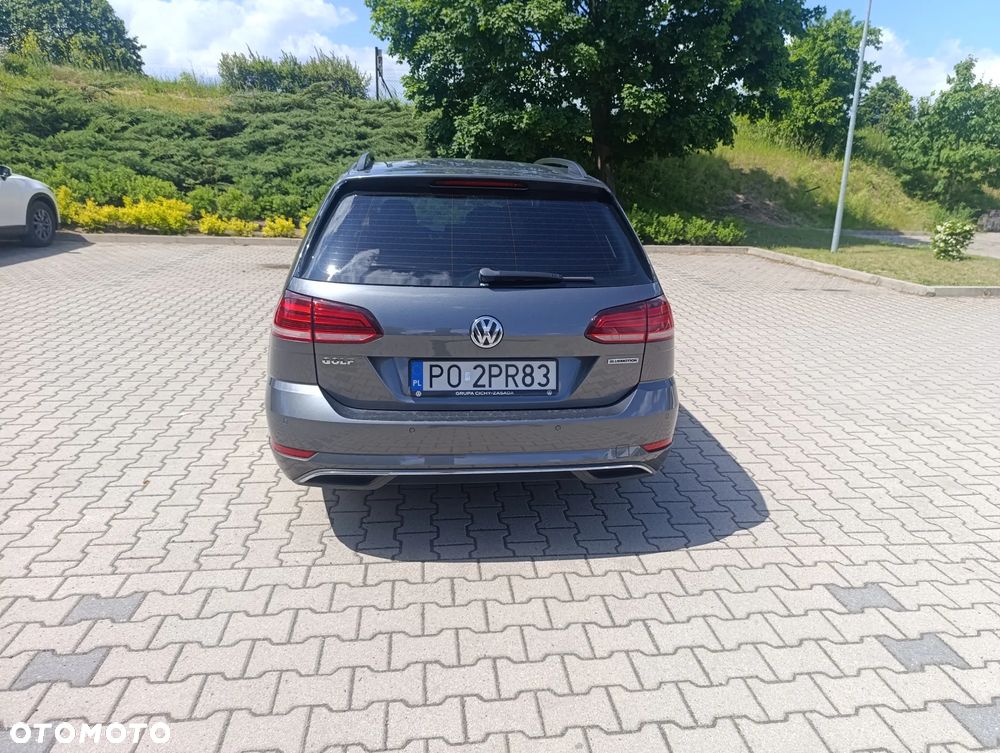 Volkswagen Golf 1.5 TSI BMT Comfortline - 3