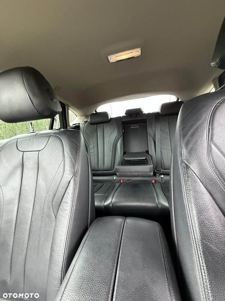 BMW X6 xDrive30d - 10