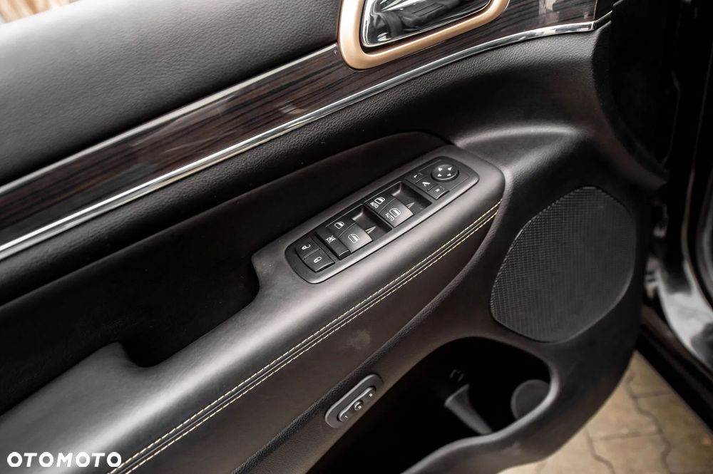 Jeep Grand Cherokee 3.0 V6 Multijet 4WD Automatik Overland - 24