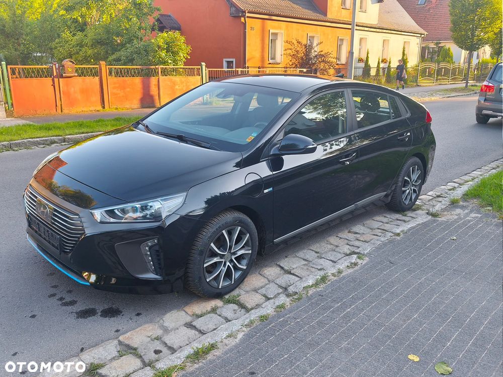 Hyundai IONIQ 1.6 GDI Style - 1