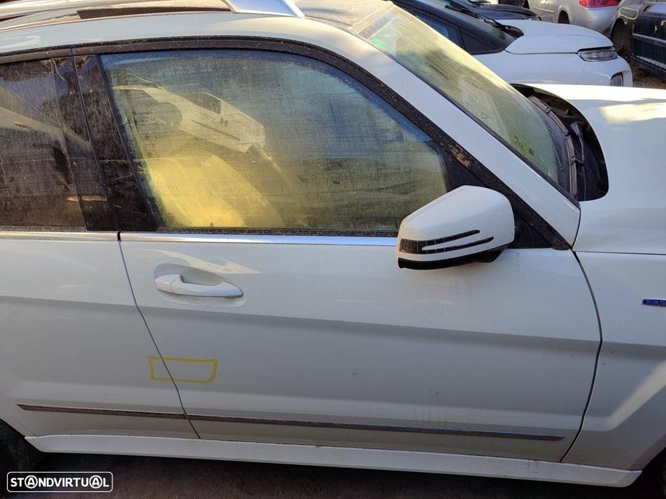 PORTA FRENTE DIREITA MERCEDES-BENZ CLASE GLK BM 204 - 1