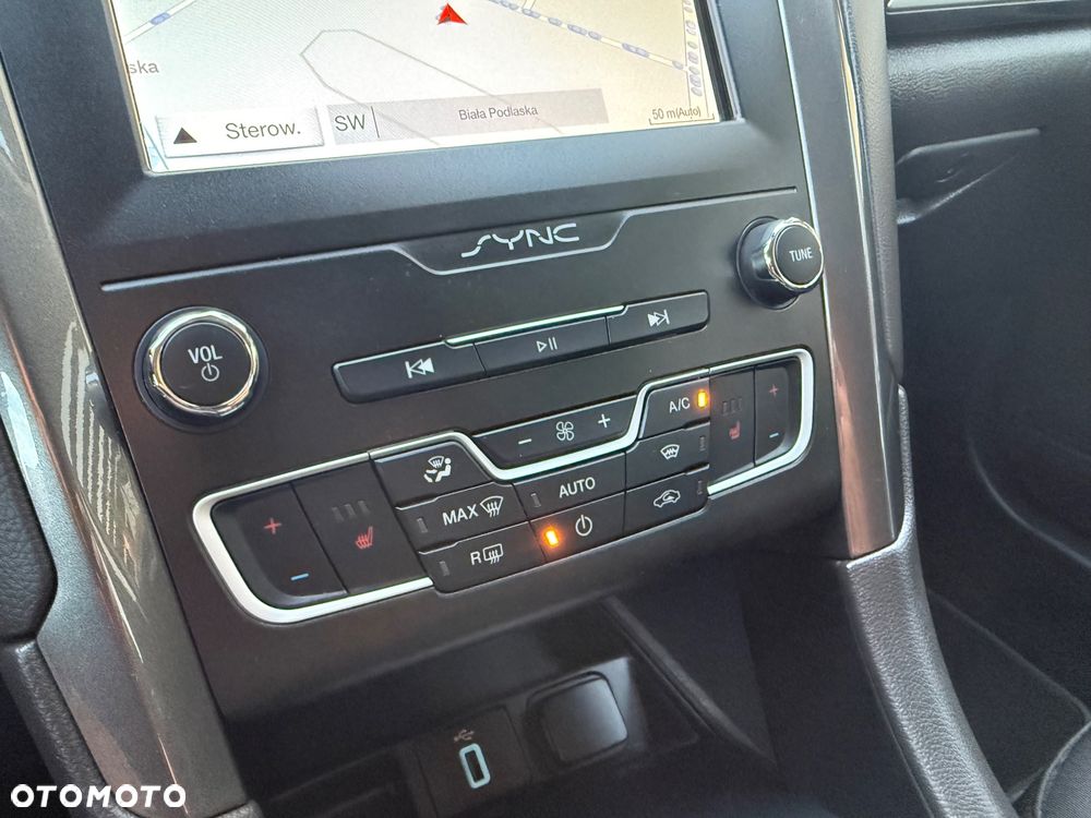 Ford Mondeo - 13