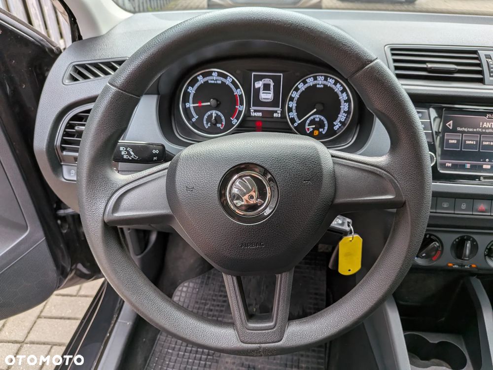 Skoda Fabia - 16