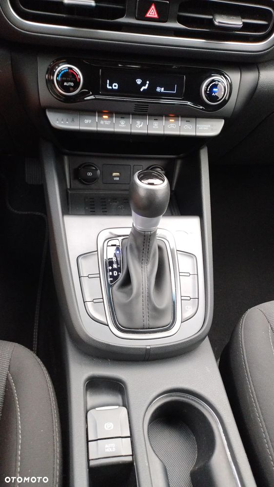 Hyundai Kona 1.6 GDI Hybrid Executive DCT - 15