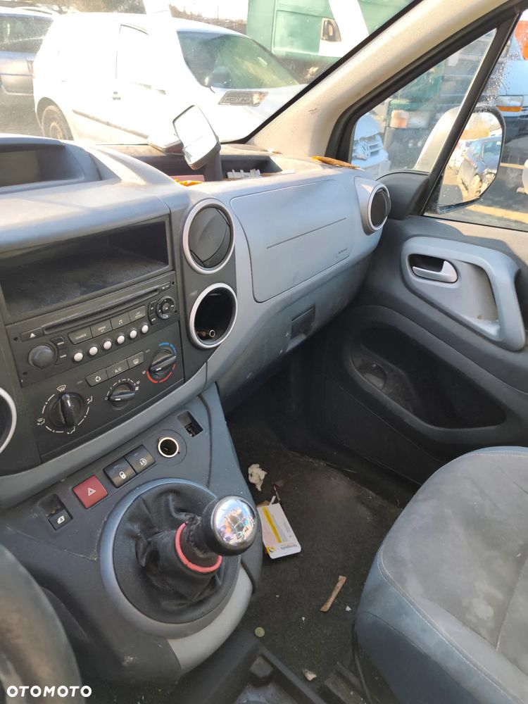 Citroen Berlingo 2  2011 1,6d na części szyba lampa lusterko - 6