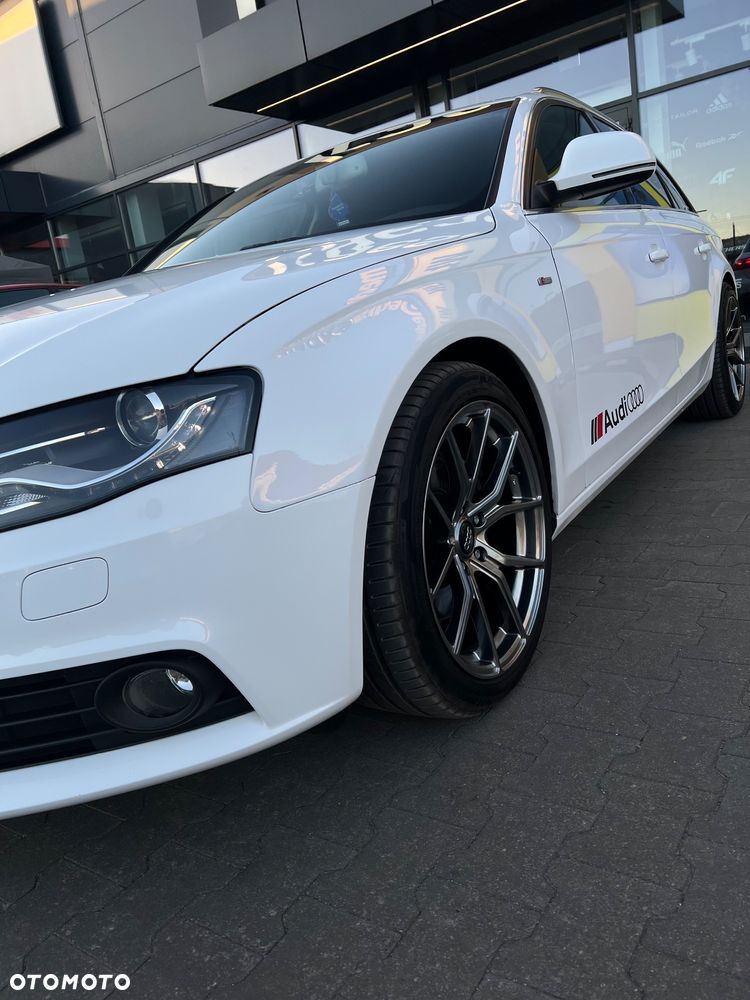 Audi A4 Avant 2.0 TDI - 14