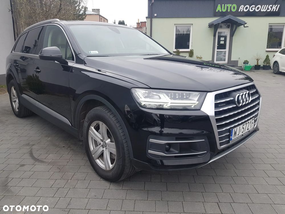 Audi Q7 - 10