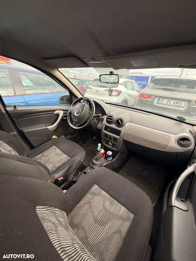 Dacia Sandero 1.6 MPI Ambiance - 4